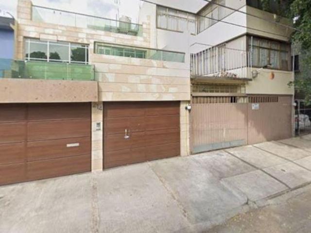 Casa en Venta en Piña 214, Nueva Santa María, Azcapotzalco, Ciudad de México, CDMX
