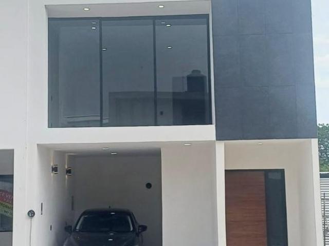 CASA EN VENTA EN PLAN DE AYALA FRACC PRIVADO CASA CLUB