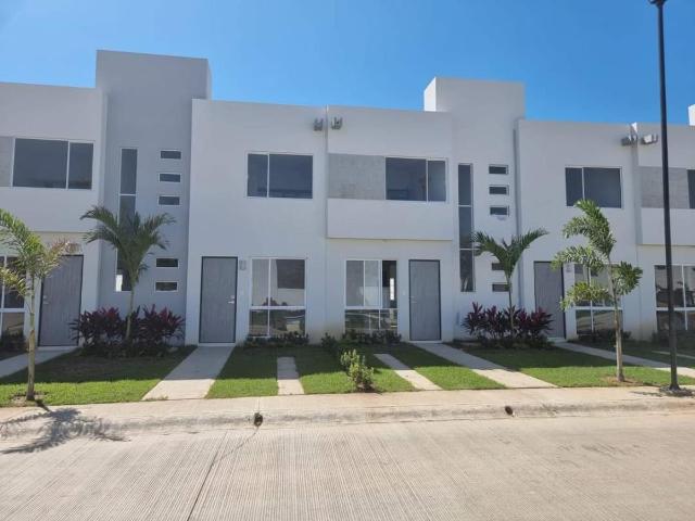 Casa en venta en Plan de los Amates, Acapulco de Juárez, Guerrero