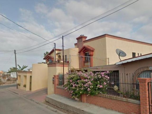 CASA EN VENTA EN PLAYA DE ROSARITO, BAJA CALIFORNIA NORTE