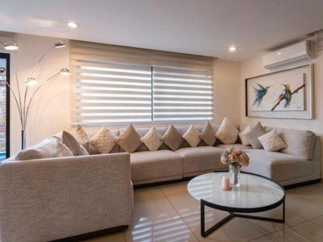 CASA EN VENTA EN PLAYA DE VACAS