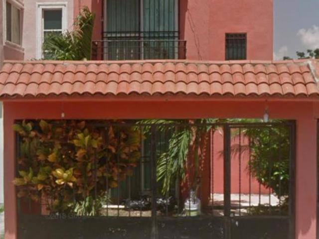 CASA EN VENTA EN PLAYA DEL CARMEN