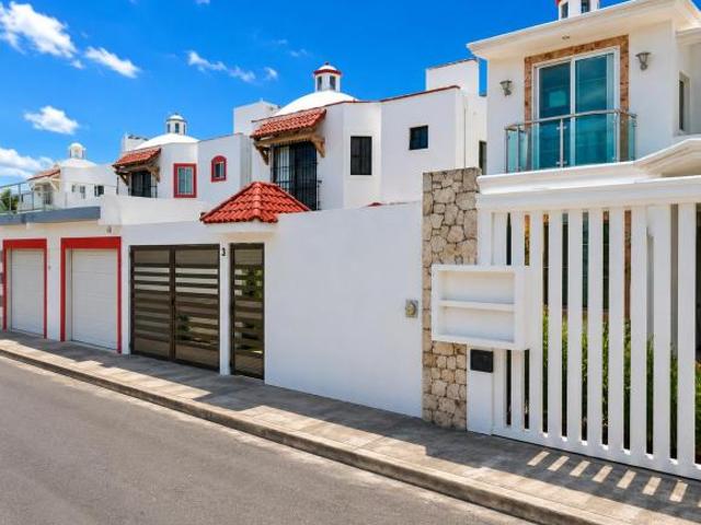 CASA EN VENTA EN PLAYA DEL CARMEN QUINTANA ROO