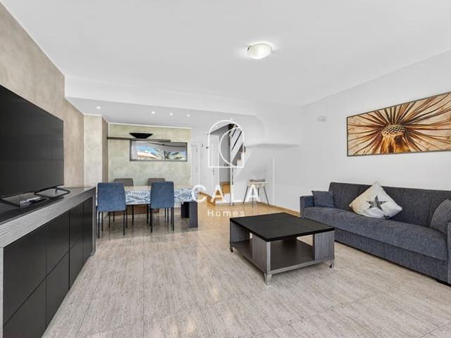 Casa en venta en Playa del Duque, Tenerife