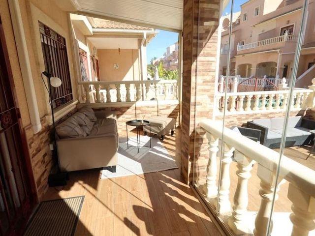 Casa en venta en Playa Flamenca, Alicante Costa Blanca