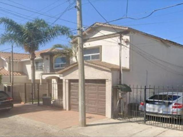CASA EN VENTA EN PLAYAS COSTA DE ORO,TIJUANA BAJA CALIFORNIA