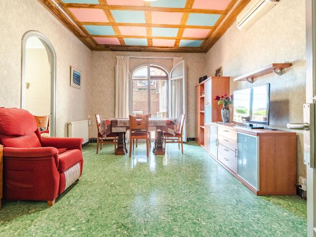 Casa en venta en Pobla de Mafumet La. Impresionante casa señorial de 510 m² con jardín, garaje y múltiples posibilidades en La Pobla de Mafumet. Casas Pobla de Mafumet.