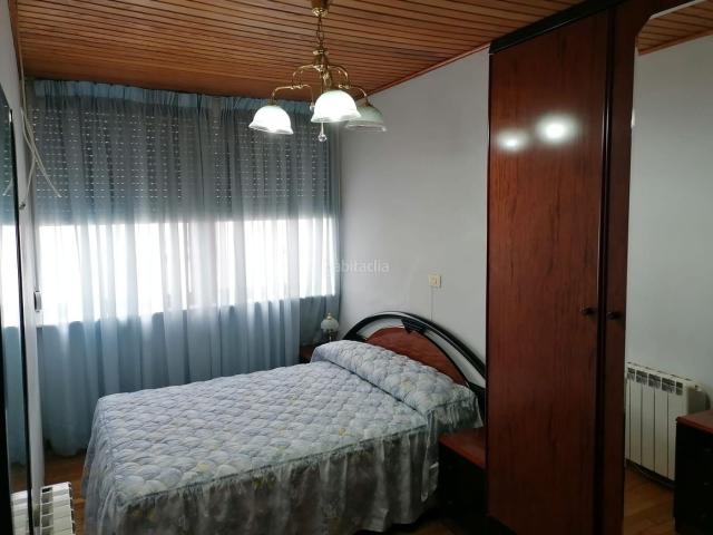 Casa en venta en Pobra de Trives A. Exclusiva Casa en el Corazón de Trives Oportunidad Única para Vivir y Trabajar. Casas Pobra de Trives.