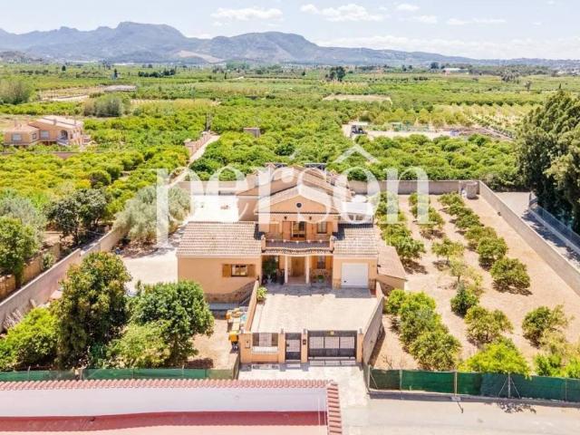 Casa en Venta en Polinyà de Xúquer