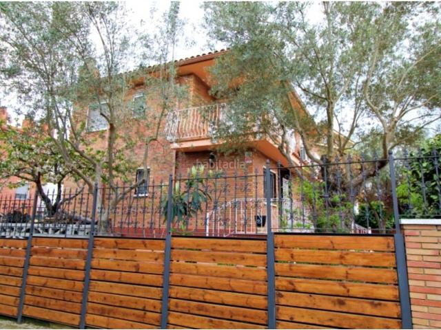 Casa en venta en Polinyà. Venta Casa a 4 vientos en Polinyà en zona Residencial. Casas.