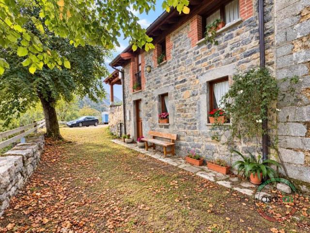 Casa en Venta en Ponga