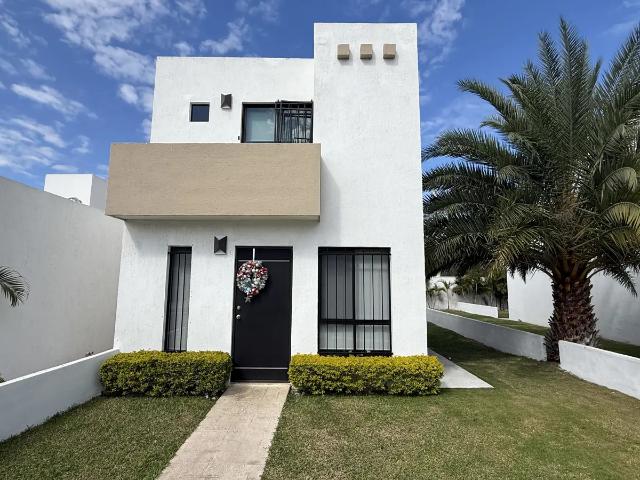 Casa en venta en PONIENTE de mérida, una oportunidad en precio, y condiciones