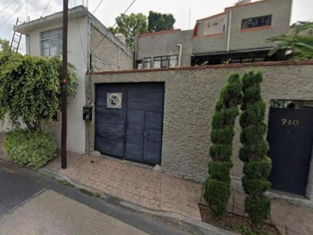 Casa en Venta en Poniente 147 #710
