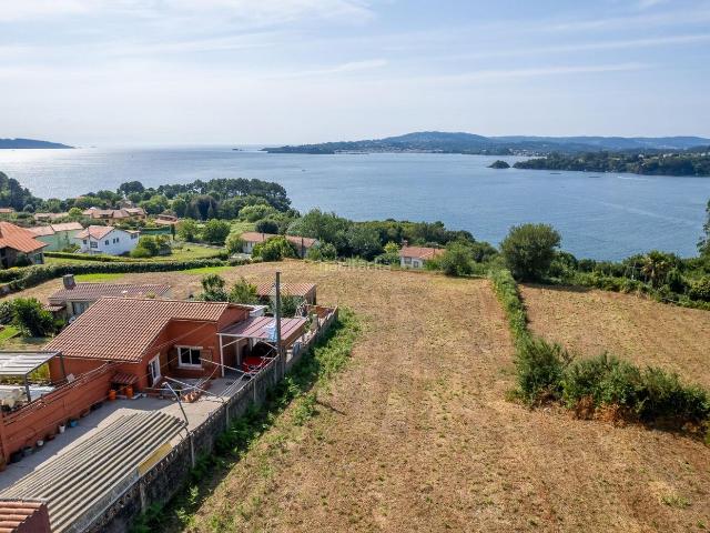 Casa en venta en Pontedeume. Exclusiva espectacular casa con jardín y vistas al mar en Vizús, Pontedeume. Casas.