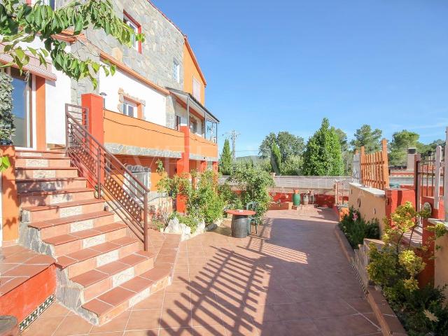 Casa en venta en Pontons. ESPACIO SIN LÍMITES. Casas.