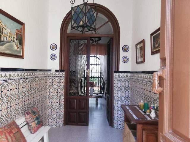 Casa en venta en Posadas. ESPECTACULAR CASA EN POSADAS.REFORMADA. 435 M2. Casas.