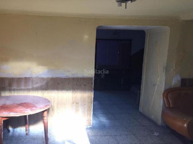 Casa en venta en Porcuna. Casas.