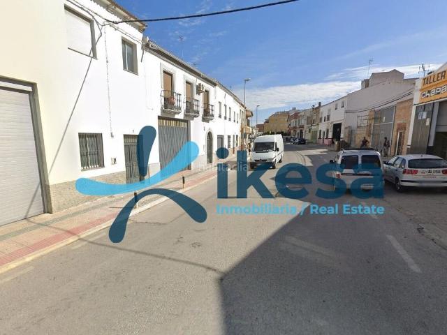Casa en venta en Porcuna. Venta de Viviendas en Porcuna, Jaén. Casas.
