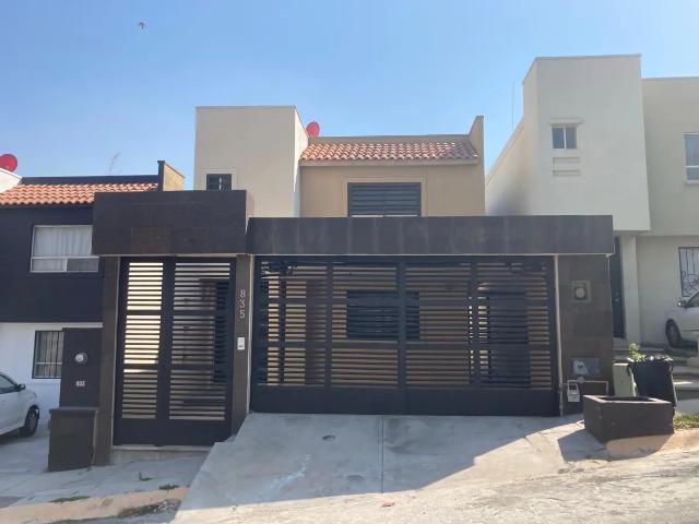 Casa en venta en Portales, Ramos Arizpe, Coahuila de Zaragoza