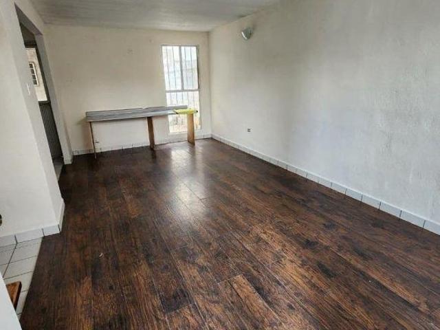 CASA EN VENTA EN PORTICOS DE LA MESA