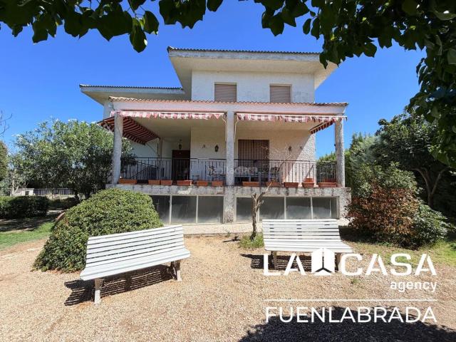 Casa en venta en Portillo de Toledo. Casa Camino Camarena, Portillo de Toledo. Casas Portillo de.