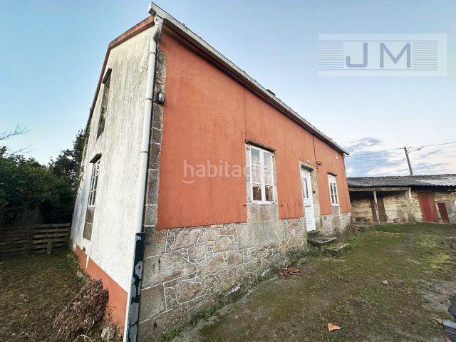 Casa en venta en Porto do Son. Se vende casa para reformar con terreno en San Pedro de Muro. Casas Porto do.