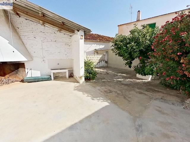 Casa en venta en Pozo Cañada. ESTUPENDA CASA CON 3 HABITACIONES Y PATIO EN POZOCAÑADA. Casas Pozo.