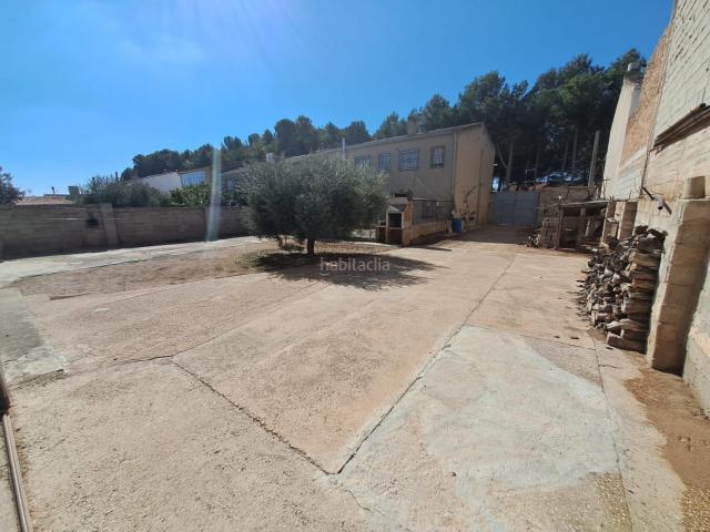Casa en venta en Pozohondo. VIVIENDA Y NAVE EN NAVA DE ABAJO. Casas.