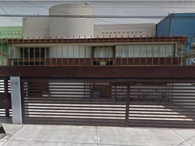 Casa en venta en Prado Coapa 1A Sección, Tlalpan, Ciudad de México