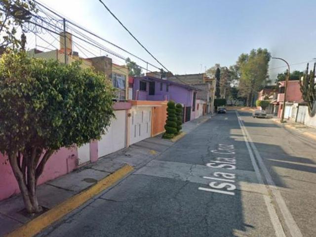 CASA EN VENTA EN PRADO VALLEJO ¡EXCELENTE OPORTUNIDAD DE INVERSIÒN RECUPERACIÒN HIPOTECARIA !