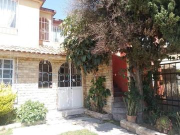 Casa en Venta en Prados Tollocan, Toluca Estado de México