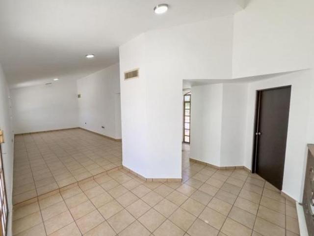 casa en venta en prados de bugambilias