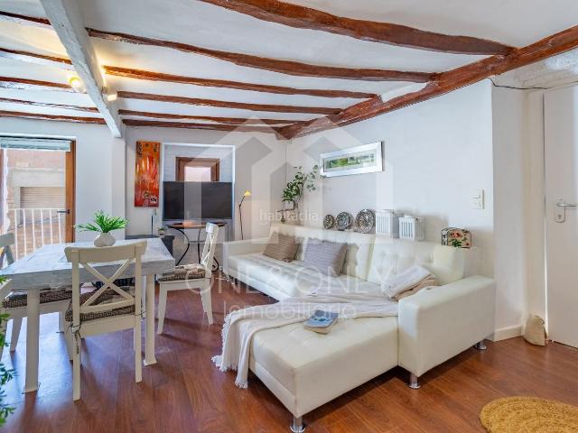 Casa en venta en Pratdip Costa Dorada. Casa con encanto y Licencia Turística en vigor en Pratdip, Tarragona. Casas.