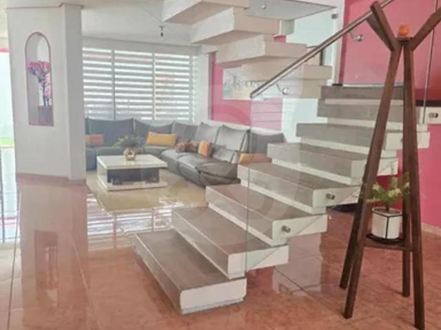 Casa en venta en Presidentes Ejidales 2a Secci?n 4 Rec?maras