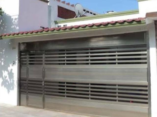 Casa en venta en Primaveras, Villa de Álvarez, Colima