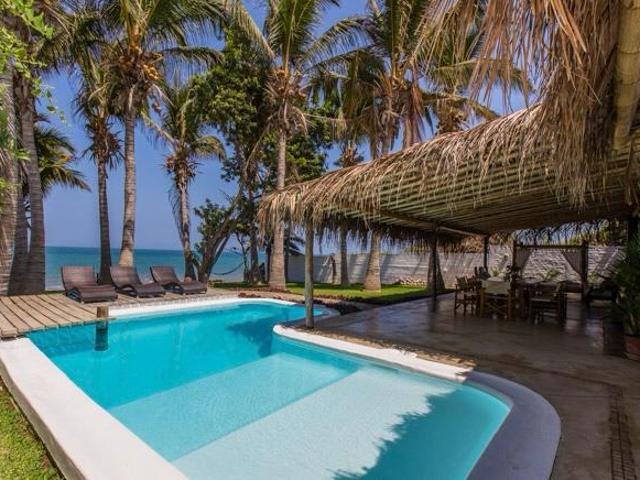 CASA en venta en PRIMERA FILA CON TITULO DE PROPIEDAD en Las Pocitas