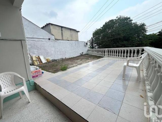 Casa en venta en Primitivo R. Valencia en San Andrés Tuxtla, Ver