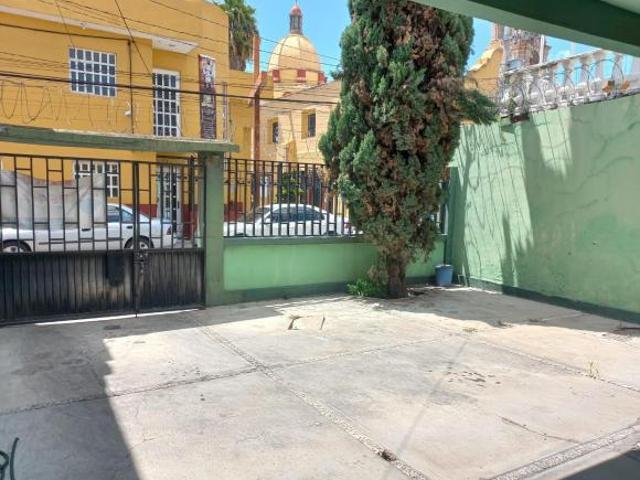 Casa en venta en Primo Verdad 4