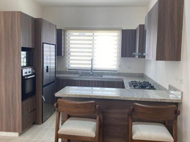 Casa en venta en privada | 2 plantas | La Paz BCS
