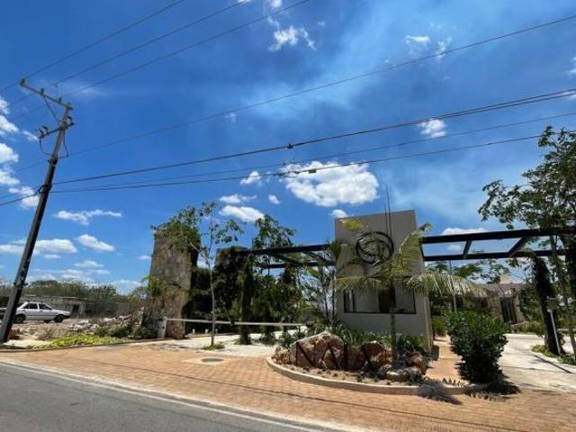 CASA EN VENTA EN PRIVADA, CONKAL MÉRIDA