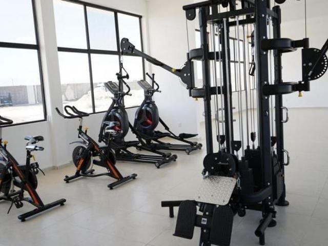 CASA EN VENTA EN PRIVADA CON AMENIDADES, CERCA DE WALMART SAN REMO, ZONA INDUSTRIAL Y CARR. 57
