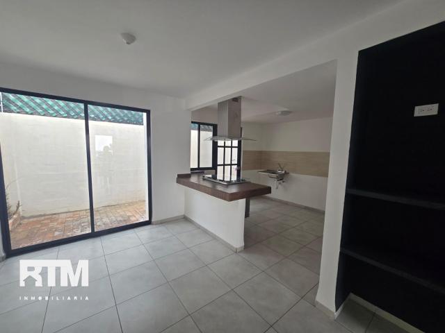 CASA EN VENTA EN PRIVADA DEL PADRO FRACC. LA VIRGEN