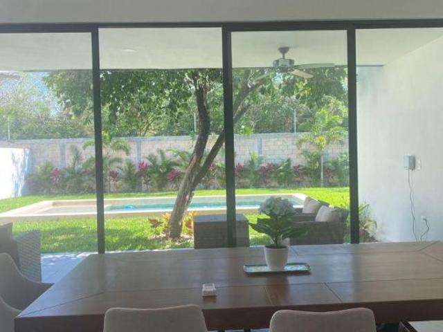 Casa de 498 m² con 4 recámaras en venta en Pueblo Tamanche
