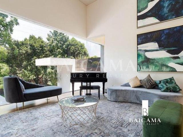 Casa en Venta en Privada en Bosques de las Lomas