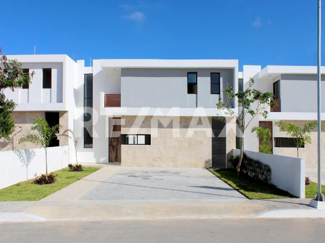 Casa en venta en privada en Dzityá