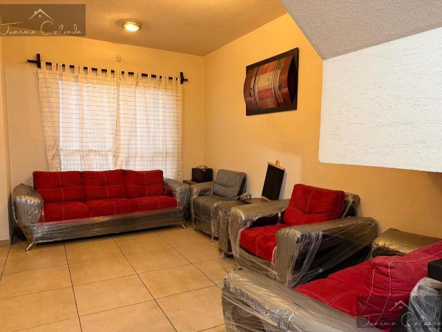 CASA EN VENTA EN PRIVADA EN MISIONES II