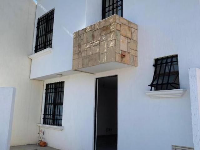Casa en Venta en Privada, en Residencial Dalias. Muy cerca de la Zona Industrial San Luis Potosí