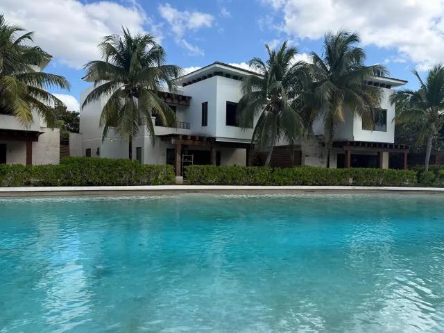 Casa en venta en privada el norte en country club merida