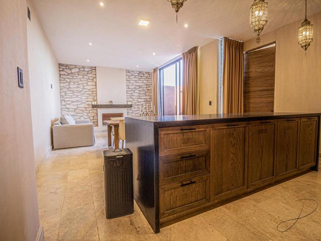CASA EN VENTA EN PRIVADA LA JOYA, MINERAL DE POZOS. EXCELENTE PARA RETIRO