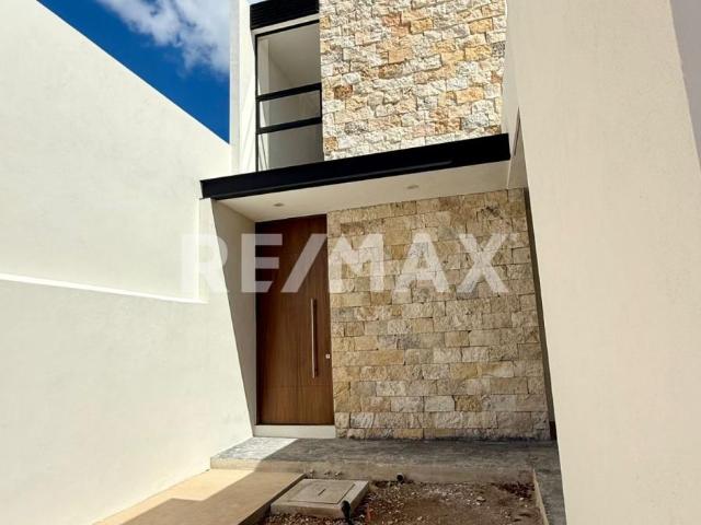 CASA EN VENTA EN PRIVADA MARGARITAS 190 – CHOLUL, MÉRIDA, YUCATÁN